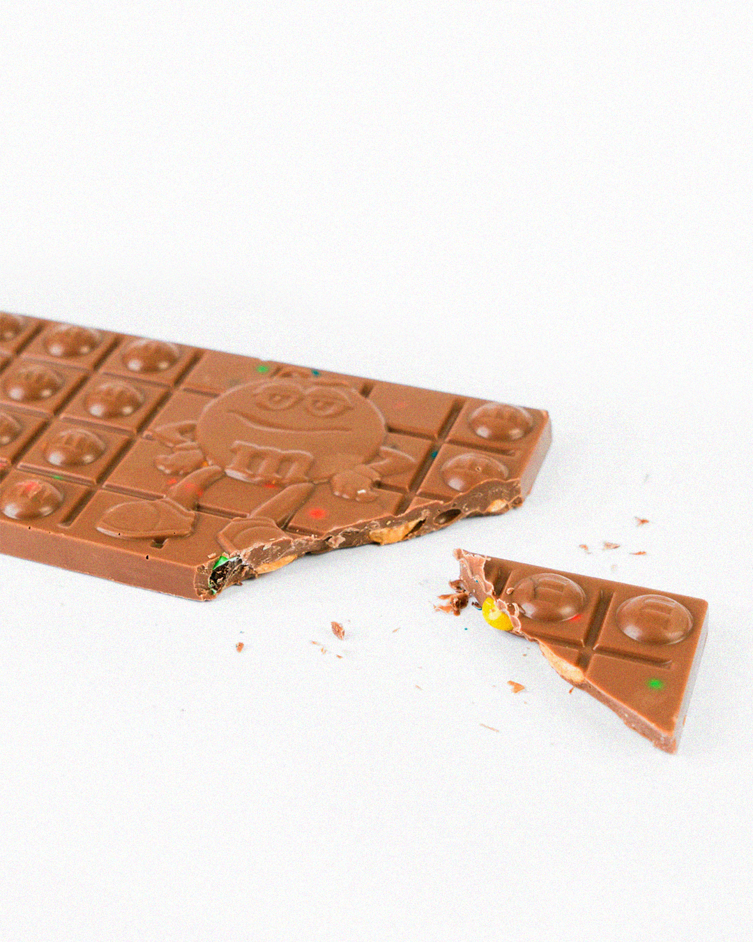 M&M's Peanut Chocolate Bar 165 g - Image 4